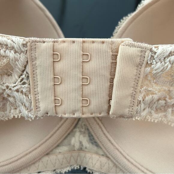 Natori Feathers Contour Plunge Bra 32G Cosmetic NWT - Picture 12 of 12